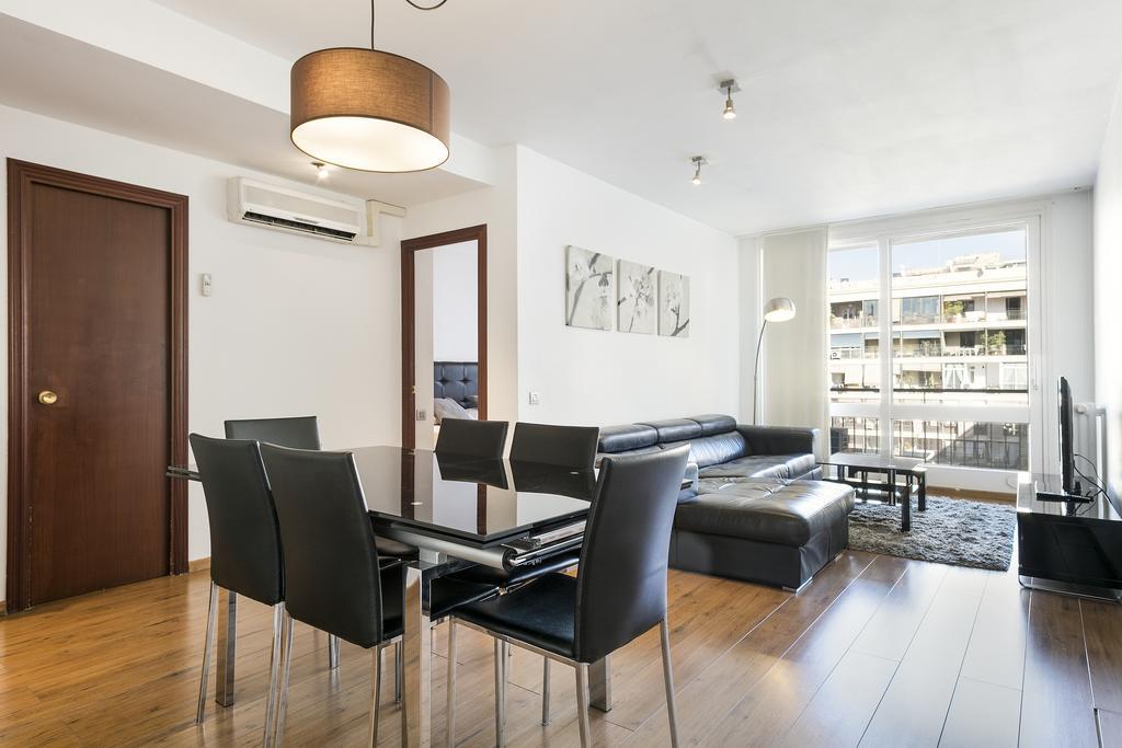 Uma Suites Bruc Barcelona Exterior photo